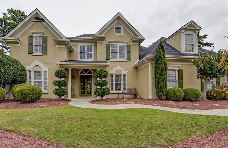 1st image of 2569 Chestea Dr NE