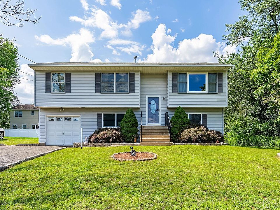 10 Irvington Ave, Somerset, NJ 08873 MLS 2400922R Zillow