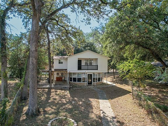 5th image of 2328 Wildwood Way