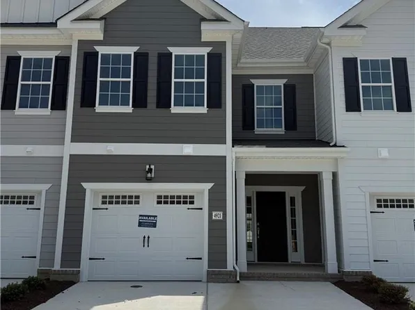 4921 Apricot Way, Chesapeake, VA 23321