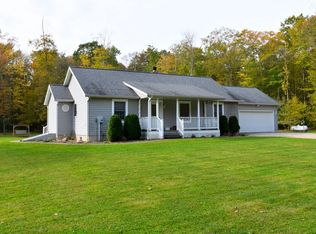 11279 Pachuk Rd, Conneautville, PA 16406