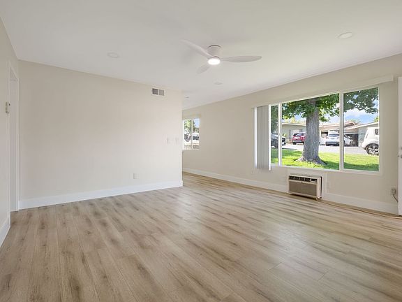 4th image of 8619-8686 Sandy Bev Ln #8675