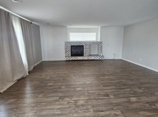 11896 Helena St, Commerce City, CO 80022
