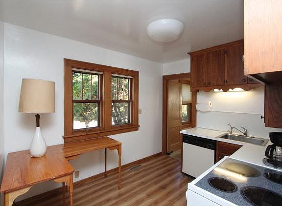 4th image of 604 Turin Ave