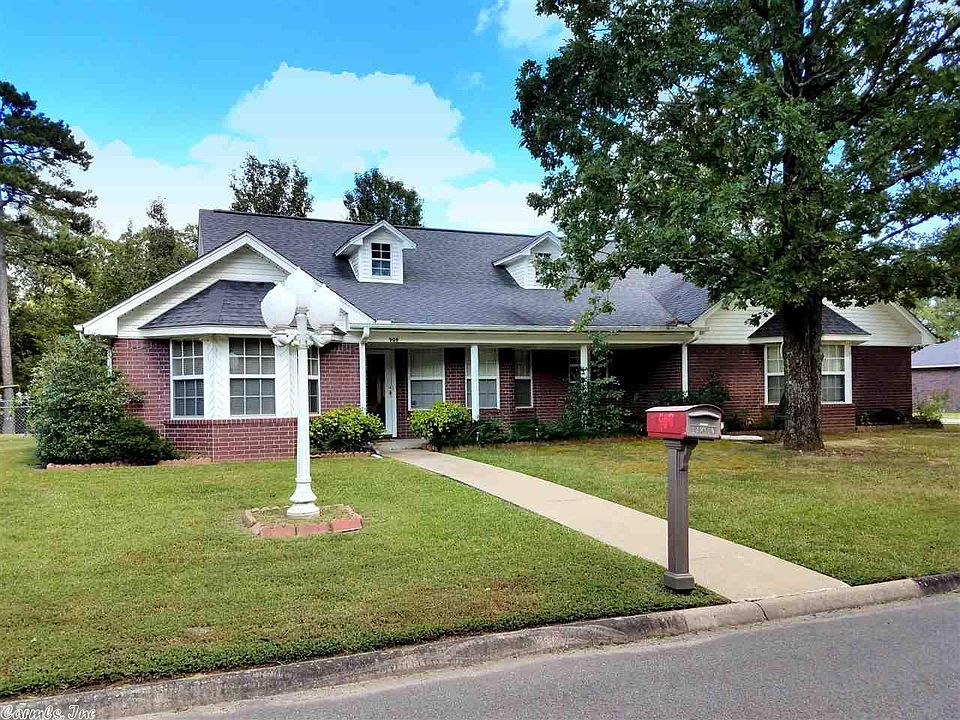 1st image of 909 Redbud Dr