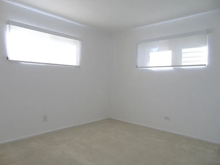 221 S Doheny Drive — Photo 8