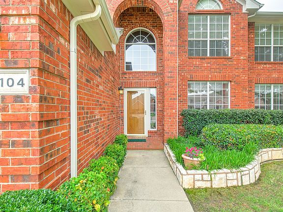 3rd image of 4104 Ashmont Ct