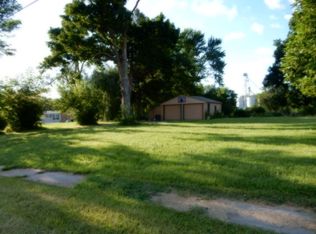 211 Highway 92, West Chester, IA 52359