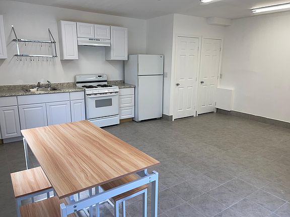 4th image of 5457 Lafayette St #B