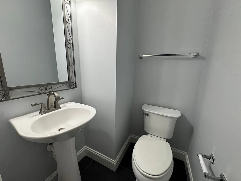 304 Rock Ridge Ln — Photo 13