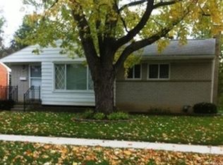 1254 N Selfridge Blvd, Clawson, MI 48017