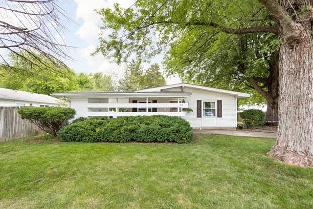 1st image of 110 Pamela Pkwy
