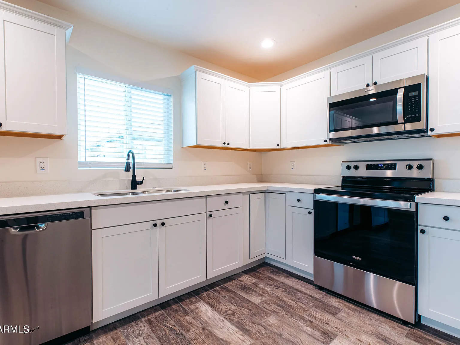 4 bed, 2.0 bath, 1854 sqft, $3,250 — Photo 3