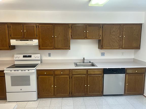 5th image of 14961 Habersham Cir