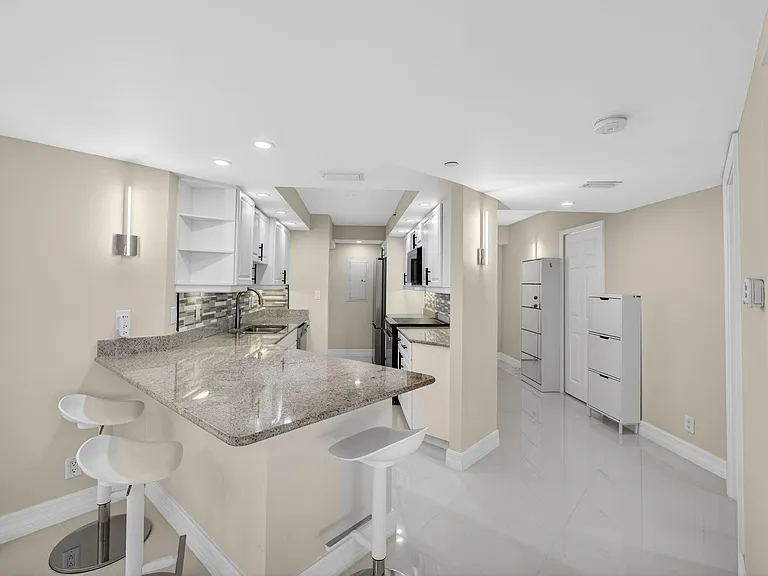 3000 N Ocean Dr #2F — Photo 10