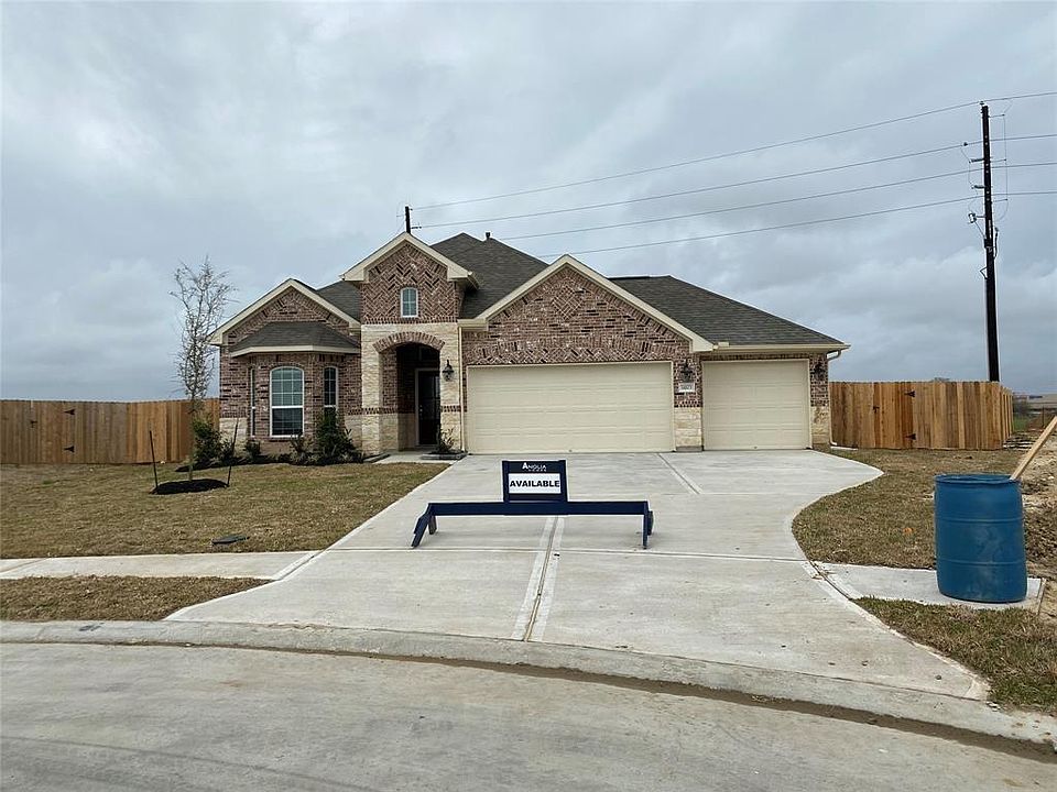 1st image of 14322 Blanco Dr