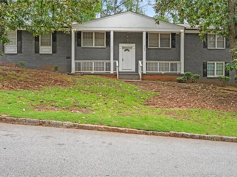 2382 Peachwood Cir NE #82A — Photo 1