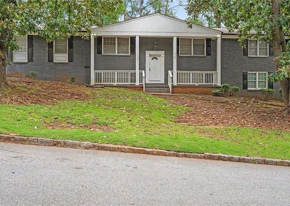 2382 Peachwood Cir NE #82A