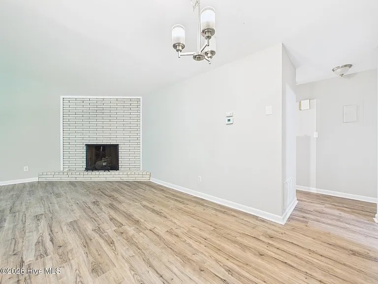 6513 Pleasant Pines Dr — Photo 9