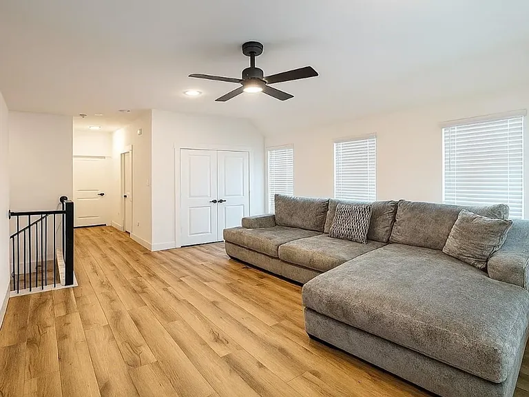 4518 Smokey Quartz Ln — Photo 11