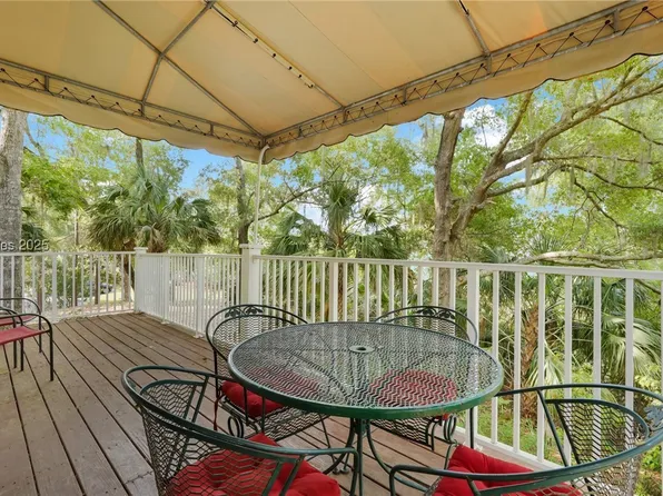 70 Shipyard Dr APT 166, Hilton Head Island, SC 29928