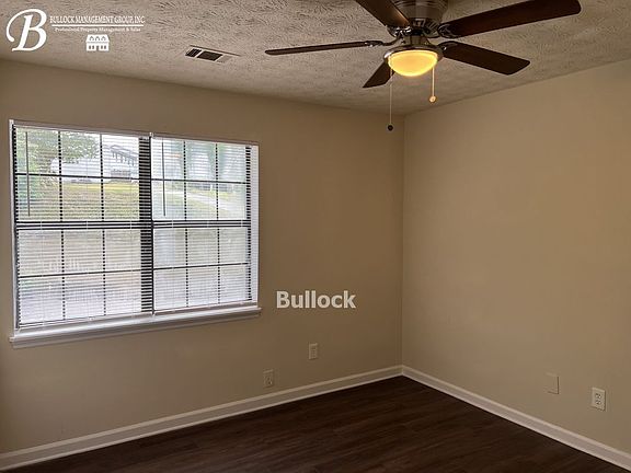 5th image of 2671 Parkside Way