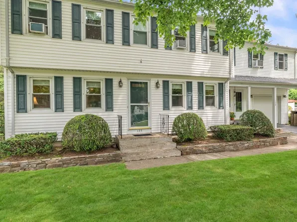 179 Wimbleton Dr, Longmeadow, MA 01106