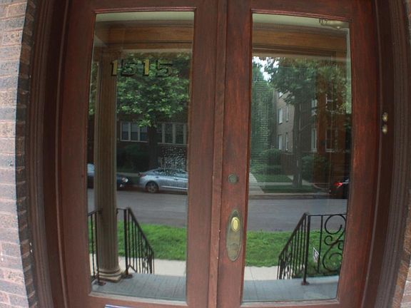 2nd image of 1515 W Rosemont Ave #2