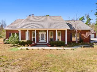211 Highland Dr, Wewahitchka, FL 32465