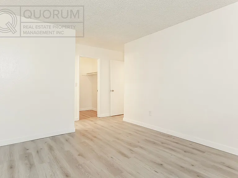 21615 80th Ave W #101 — Photo 11