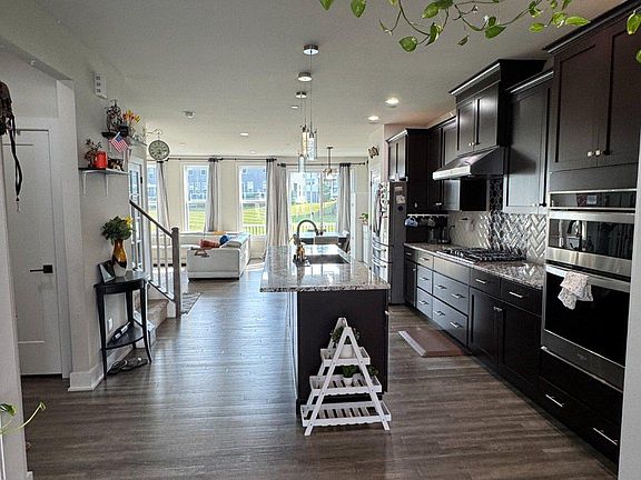 5th image of 213 Catalpa Ln