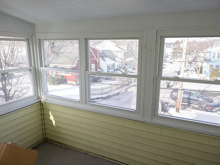 22 Merrill Ave — Photo 8