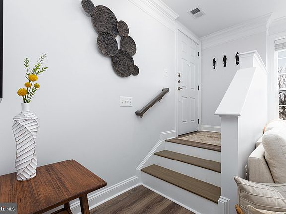 4th image of 2659 Sheffield Hill Way