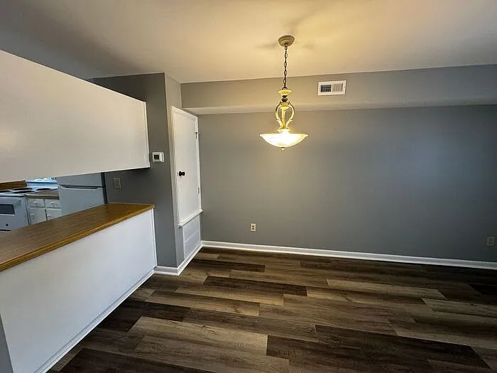 2119 Marinawoods Dr SE — Photo 4