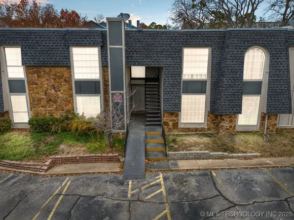 4444 E 68th St Unit 389, Tulsa, OK 74136