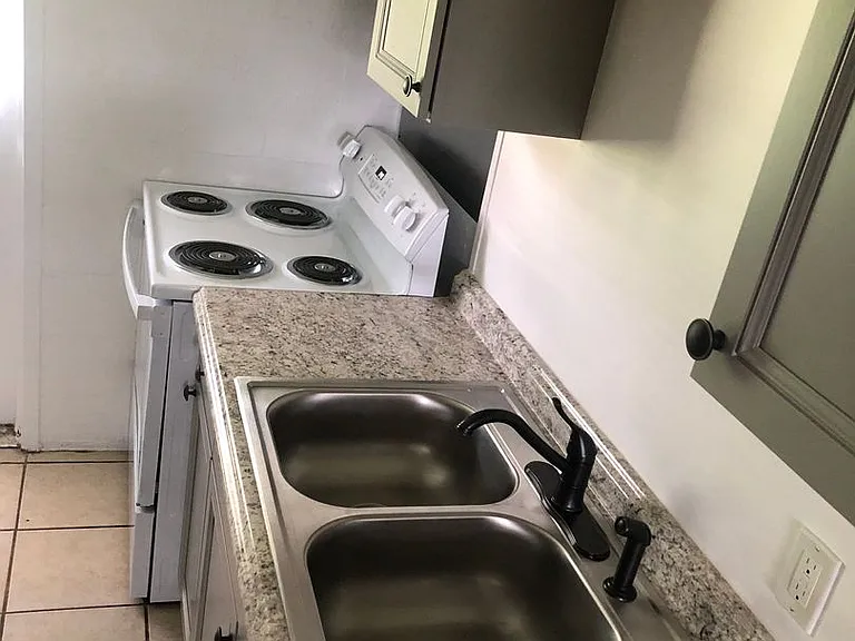 MP-Oak Tree Apartments — Photo 6