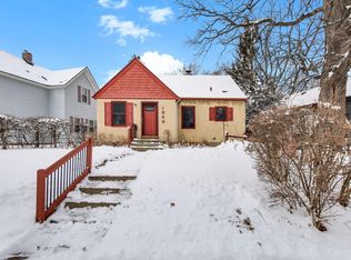 1869 Chelton Ave, Saint Paul, MN 55104