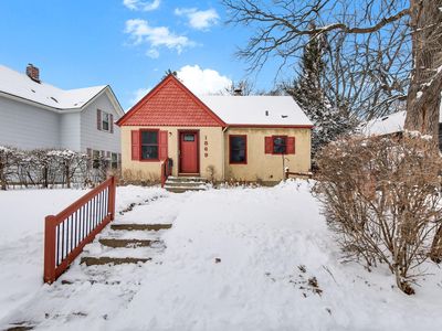 1869 Chelton Ave, Saint Paul, MN, 55104