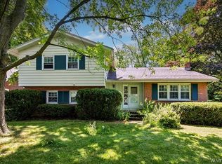 702 Ridge Rd, Lewiston, NY 14092