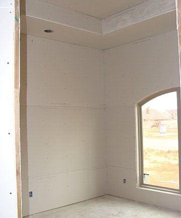 4th image of 6008 Clarewood Dr