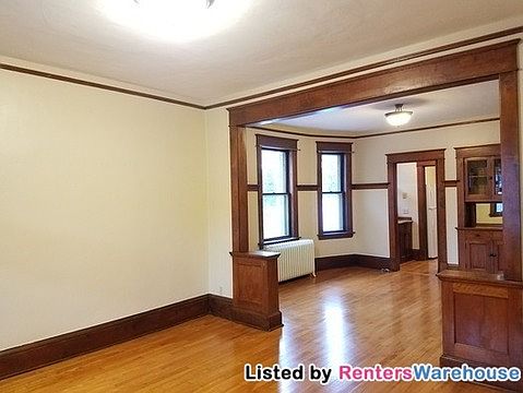 1st image of 683 Oakdale Ave
