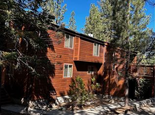 1225 Azalea Dr, Pine Mountain Club, CA 93222