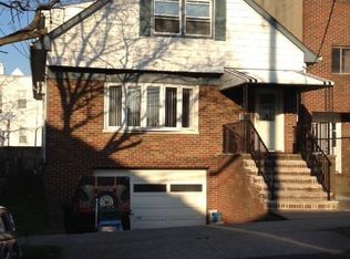 210 Custer Ave, Jersey City, NJ 07305
