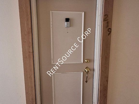 2nd image of 23515 Lyons Ave Unit 219