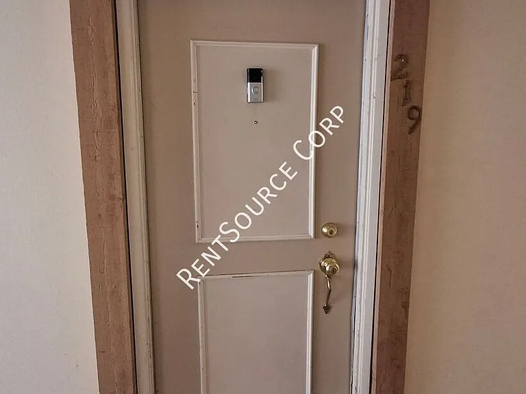 23515 Lyons Ave #219 — Photo 2