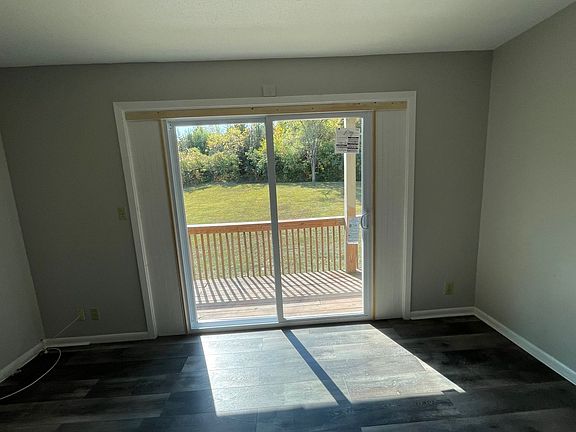 2nd image of 2101 Ottawa St #201-C