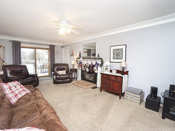 4th image of 1285 Colonel Mosby Dr