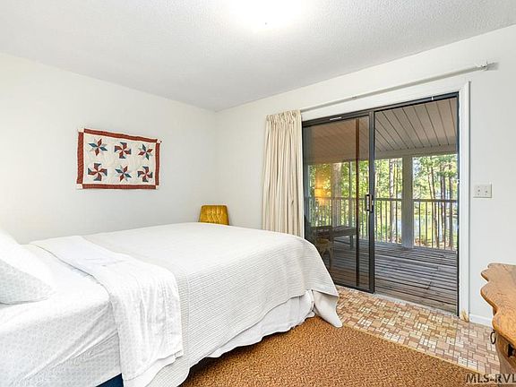 5th image of 161 Woodland Shores Rd