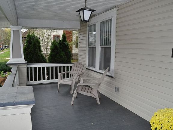 Excellent outside living with many places to relax!