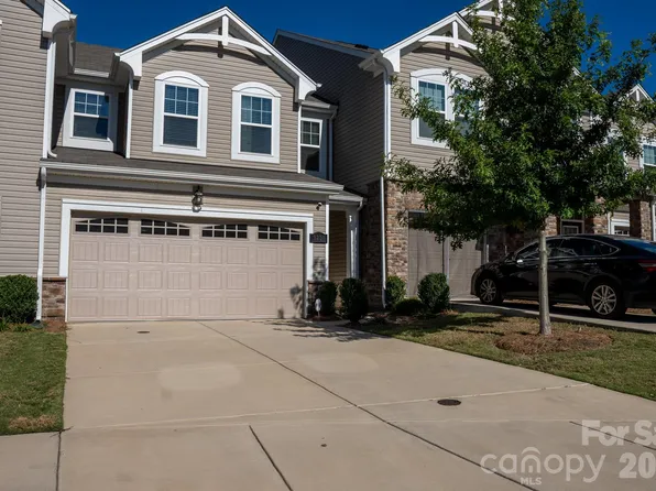 9238 Northfield Crossing Dr, Charlotte, NC 28269